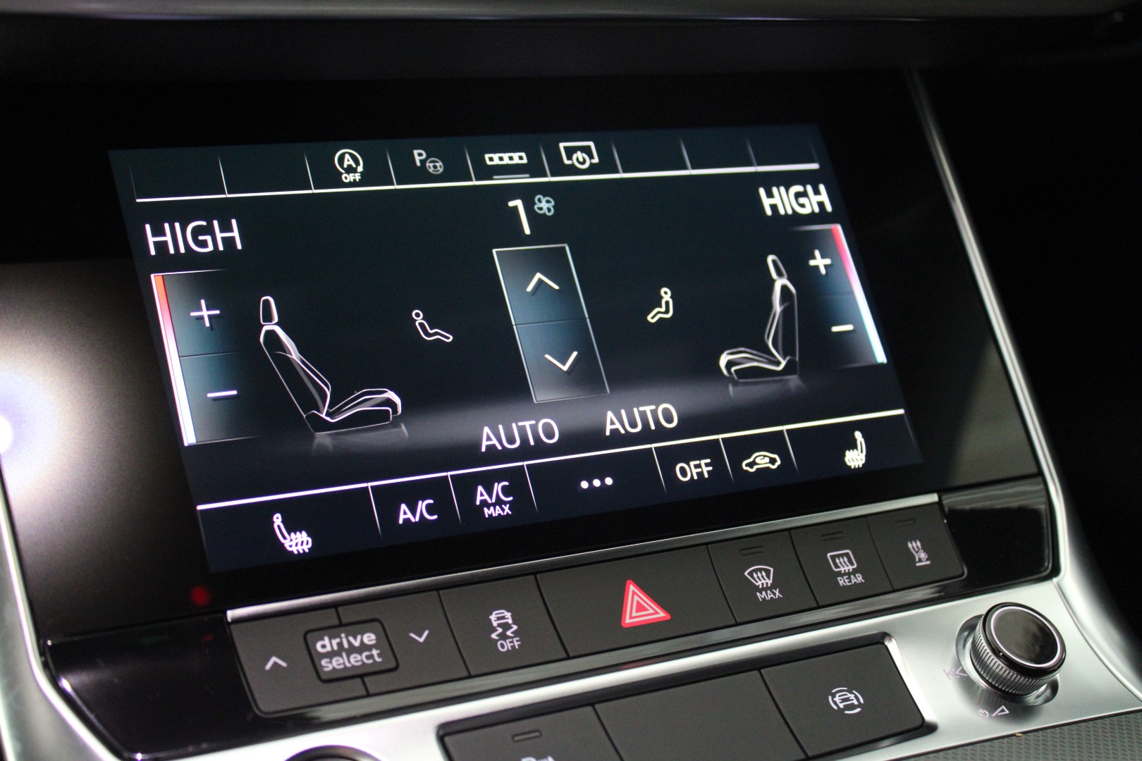 Daumennagel 23 - Audi A6 Avant 40 TDI quattro sport Black-Optik