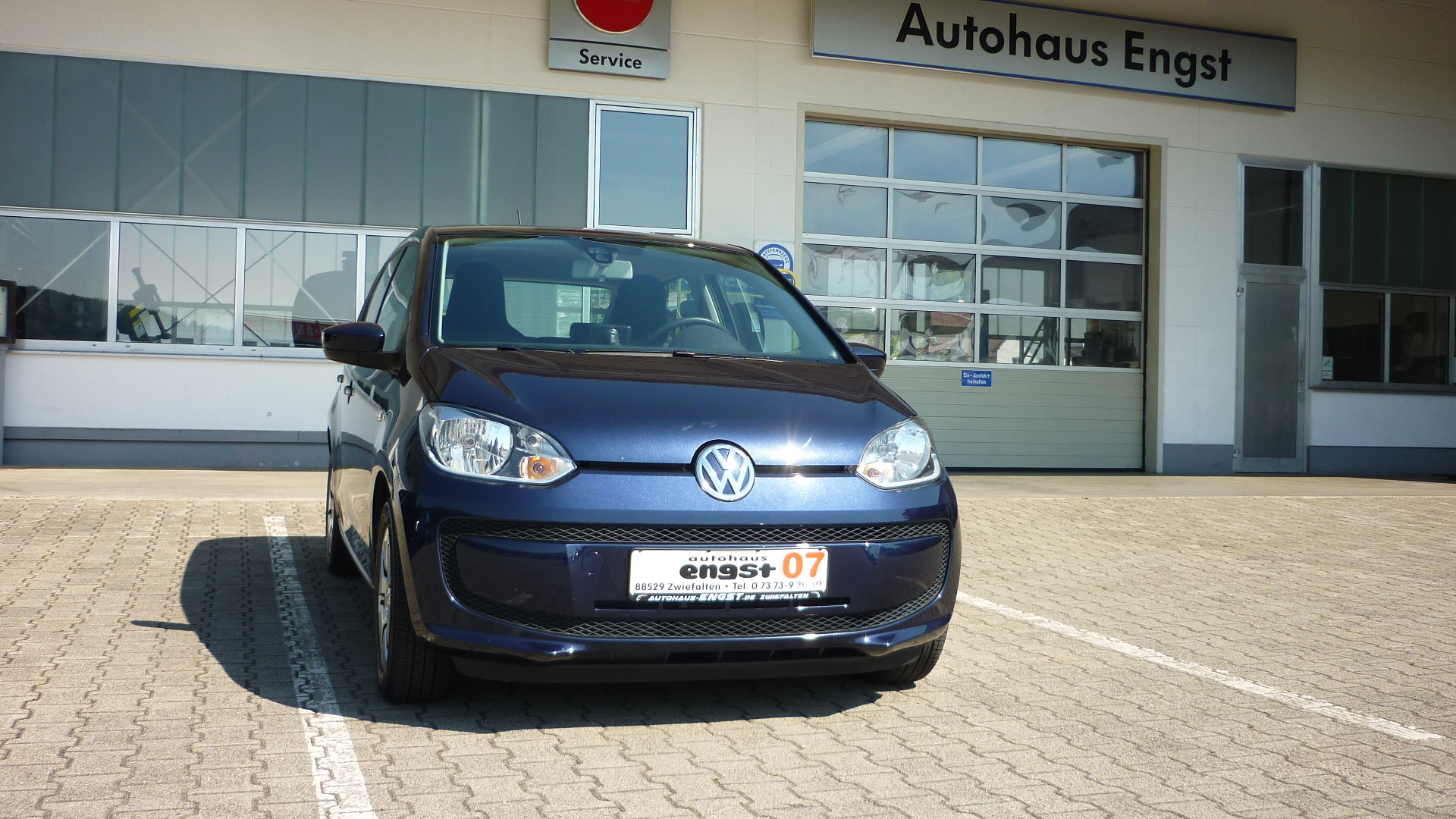Volkswagen up! Used vehicle for sale