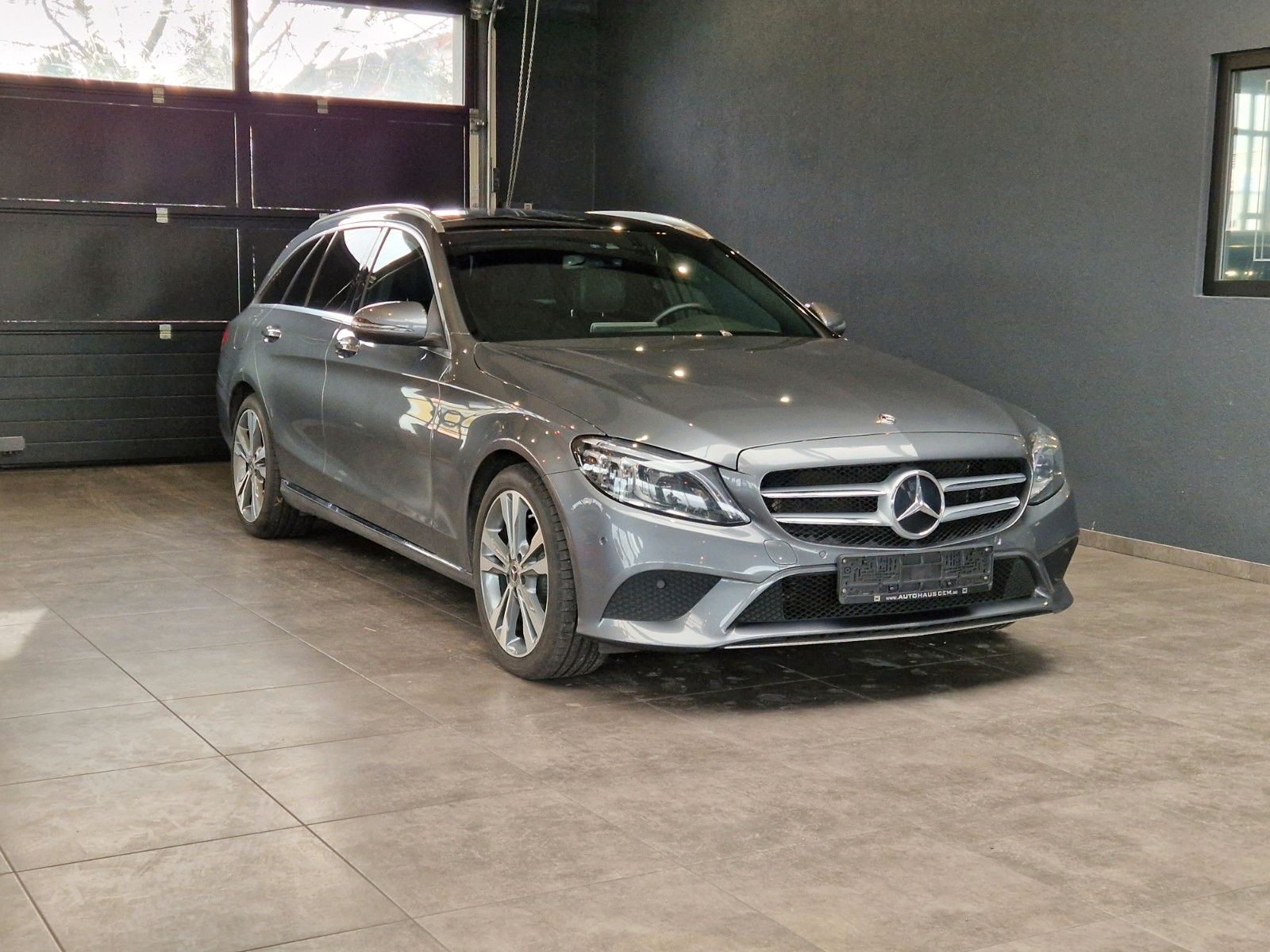 Mercedes-Benz C 200 Used vehicle for sale