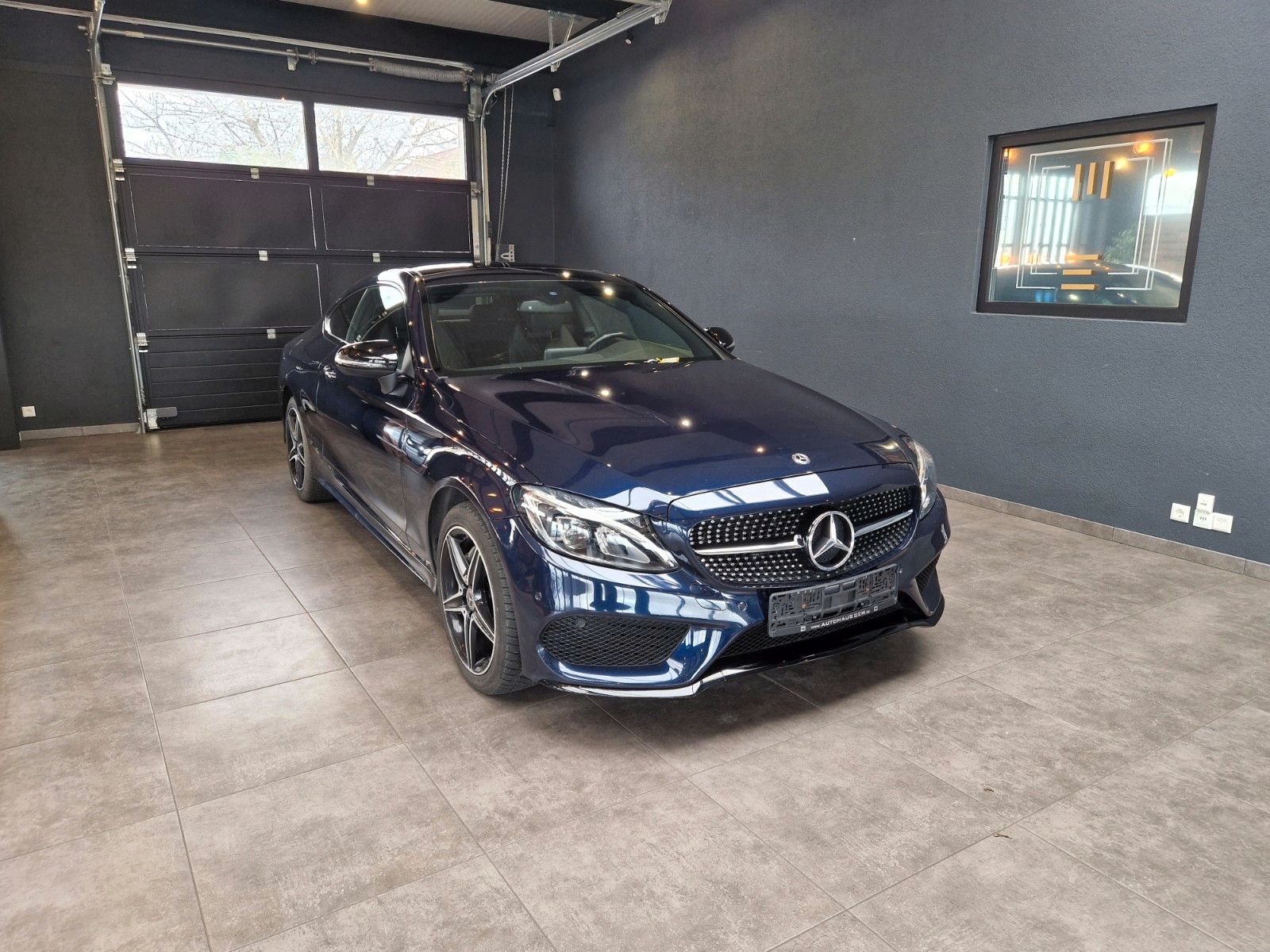 Mercedes-Benz C 200 Used vehicle for sale
