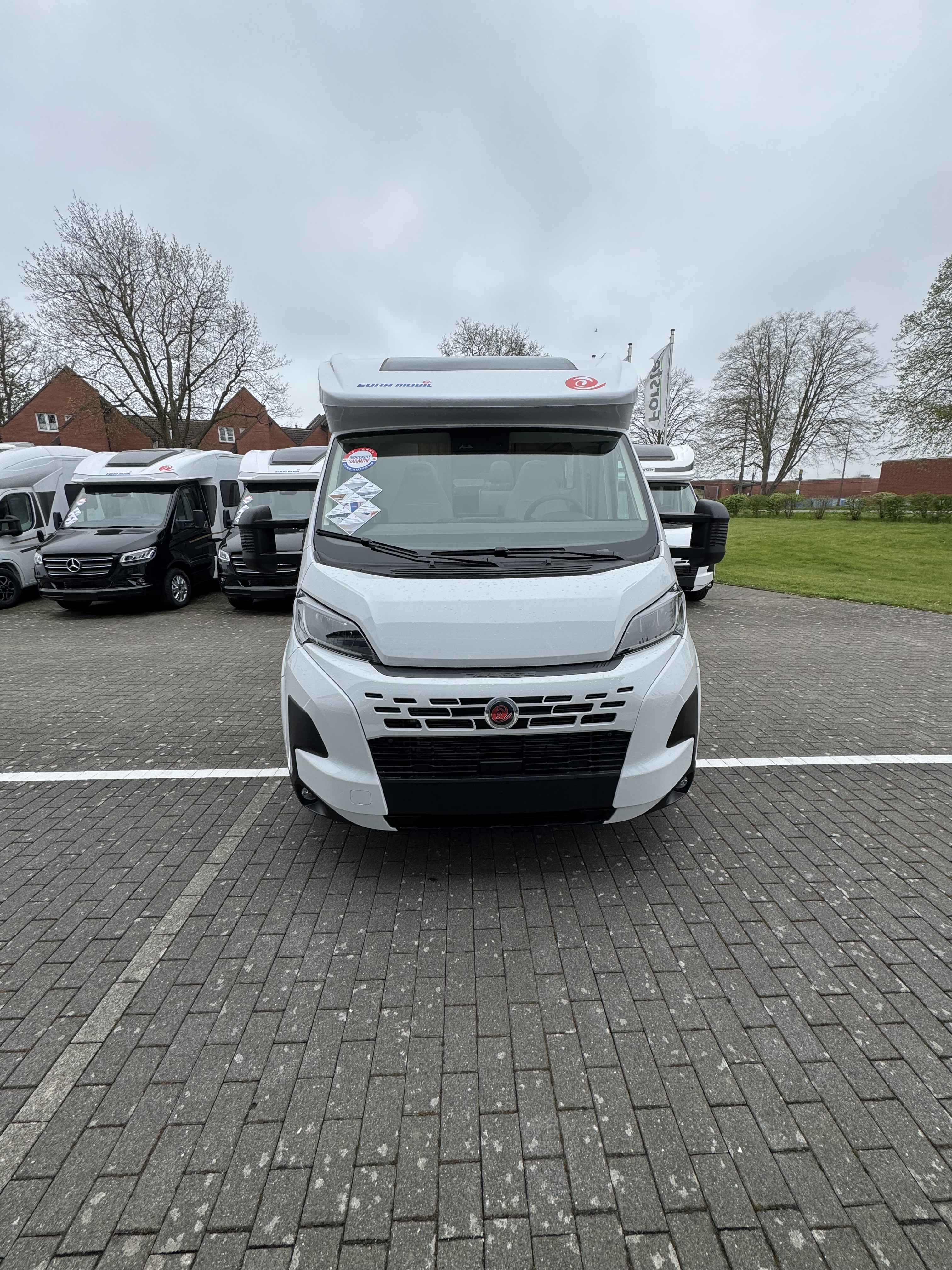Euramobil Teilintegrierter New vehicle for sale